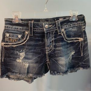 Miss Me Jean shorts 27